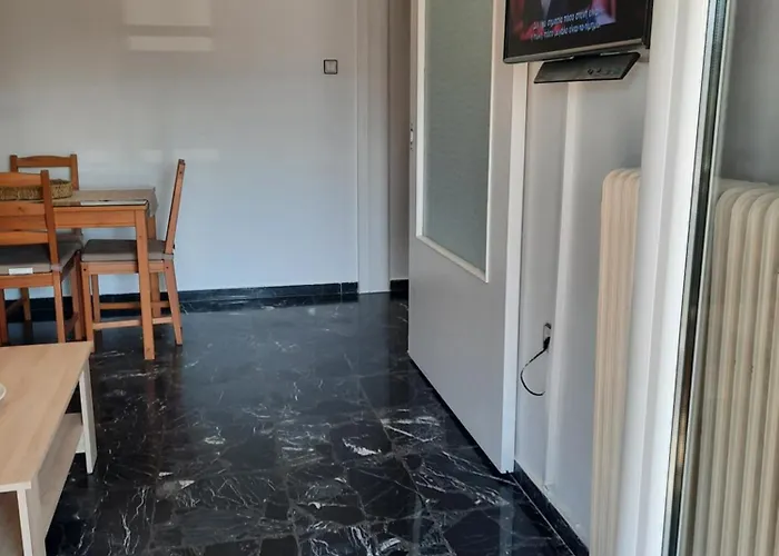 Chania - Nea Chora アパート